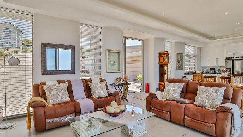 3 Bedroom Property for Sale in Pinnacle Point Golf Estate Western Cape